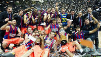 El Barça Regal celebrant la Lliga 2010-2011