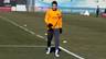 Afellay comienza a hacer trabajo individual sobre el césped. FOTO: MIGUEL RUIZ-FCB.