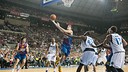 Rabaseda, en una penetració contra els Mavericks / FOTO: GERMÁN PARGA-FCB