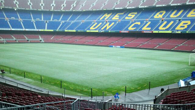 El Camp Nou es lleva enfarinat | FC Barcelona
