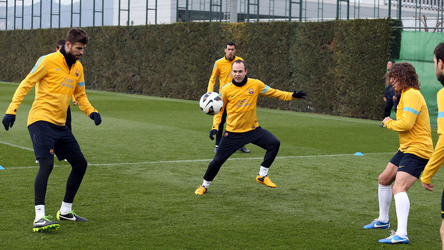 Piqué, Iniesta and Puyol in a training session PHOTO: ARXIU FCB