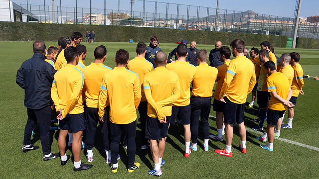 Vilanova in a training session with the team PHOTO: MIGUEL RUIZ - FCB