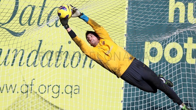 http://media3.fcbarcelona.com/media/asset_publics/resources/000/056/407/size_640x360/aturades_13_.v1370957287.JPG
