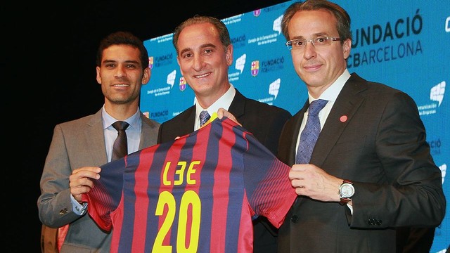 Rafa Márquez, Ángel Alverde and Javier Faus, during the launching of the project. PHOTO: CONSEJO DE LA COMUNICACIÓN Rafa Márquez, Ángel Alverde and Javier Faus, during the launching of the project. PHOTO: CONSEJO DE LA COMUNICACIÓN