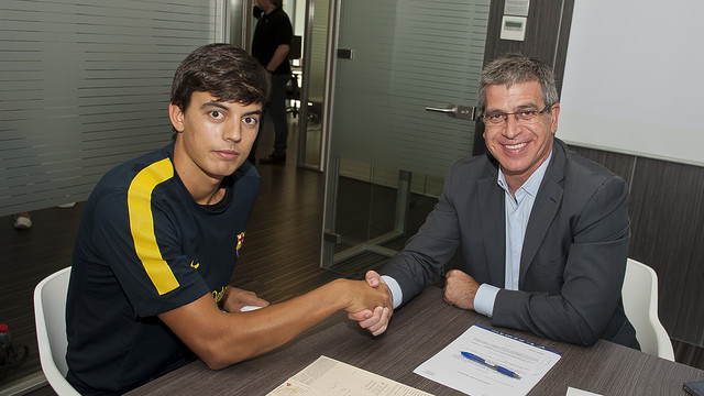 Edu Bedia ha firmado como nuevo jugador del Barça B / FOTO: VÍCTOR SALGADO  FCB