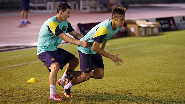 Neymar le pidió a Messi "hacer historia juntos"
