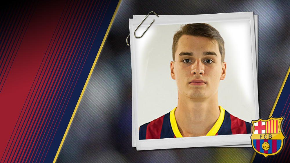 Hezonja Imatge oficial d'Hezonja amb la samarreta del FC Barcelona