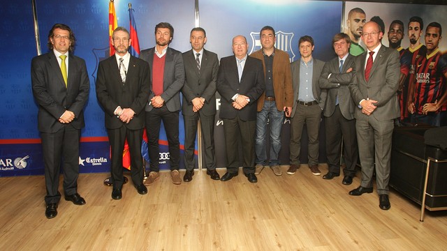El presidente Bartomeu ha recibido a los miembros de la Junta de la consulta / FOTO: MARTA BECERRA - FCB El presidente Bartomeu ha recibido a los miembros de la Junta de la consulta / FOTO: MARTA BECERRA - FCB