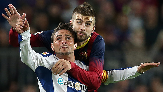 Piqué and Sergio García in the derby game at  Camp Nou / PHOTO: MIGUEL RUIZ-FCB