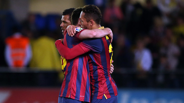 Messi and Adriano/ PHOTO: MIGUEL RUIZ-FCB
