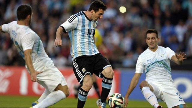 Messi scores against Slovenia / PHOTO: FIFA.COM