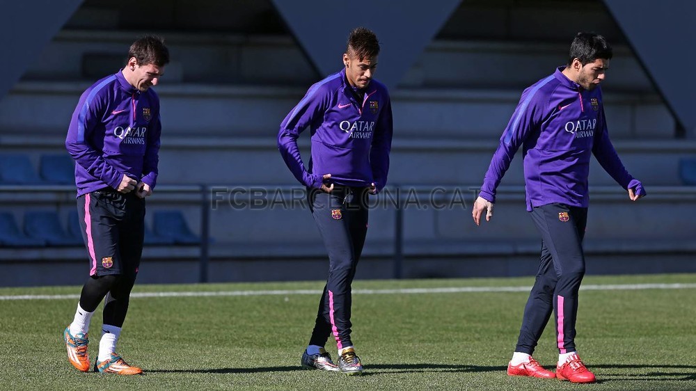 تدريبات برشلونة تشهد غياب ألبا 2015-02-22_ENTRENO_01-Optimized.v1424606265